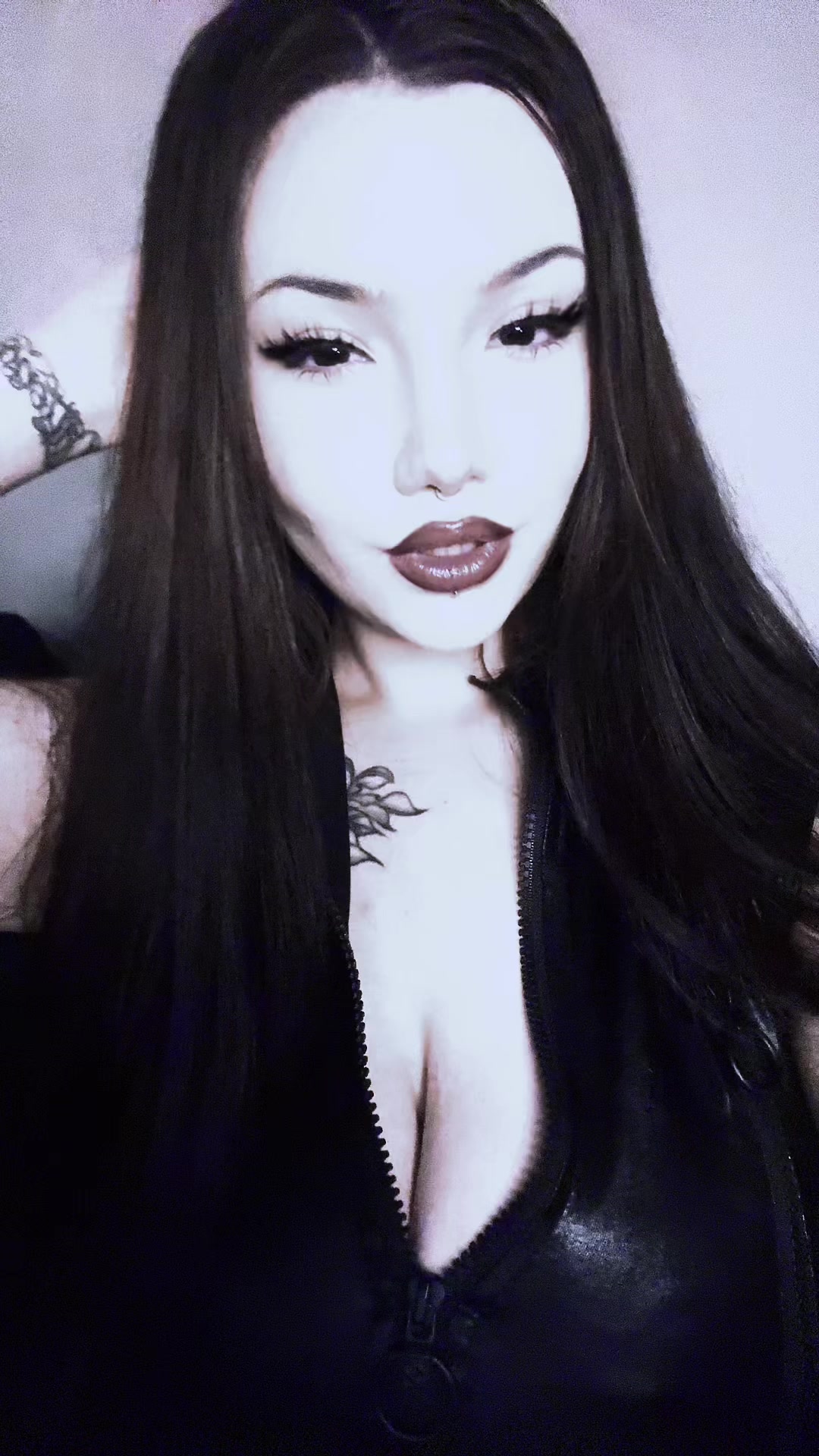 @veilofvalentina