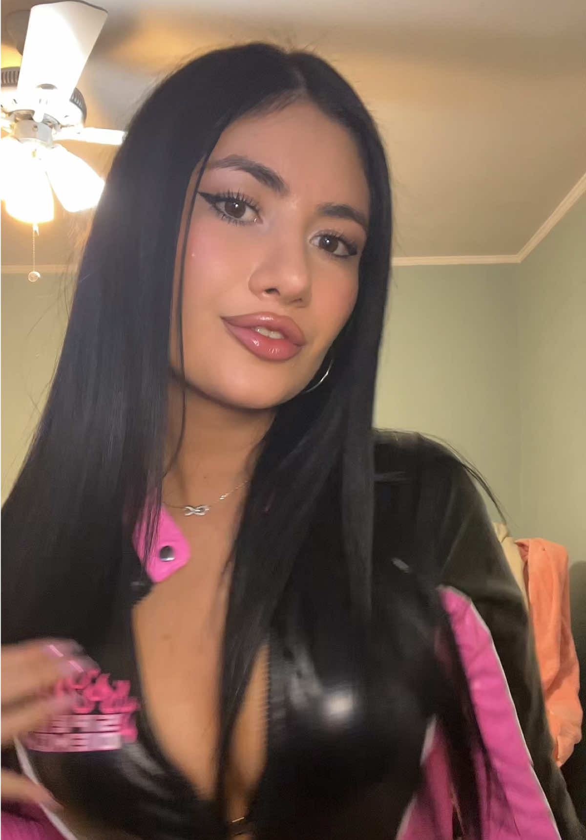 @lvrgrlari