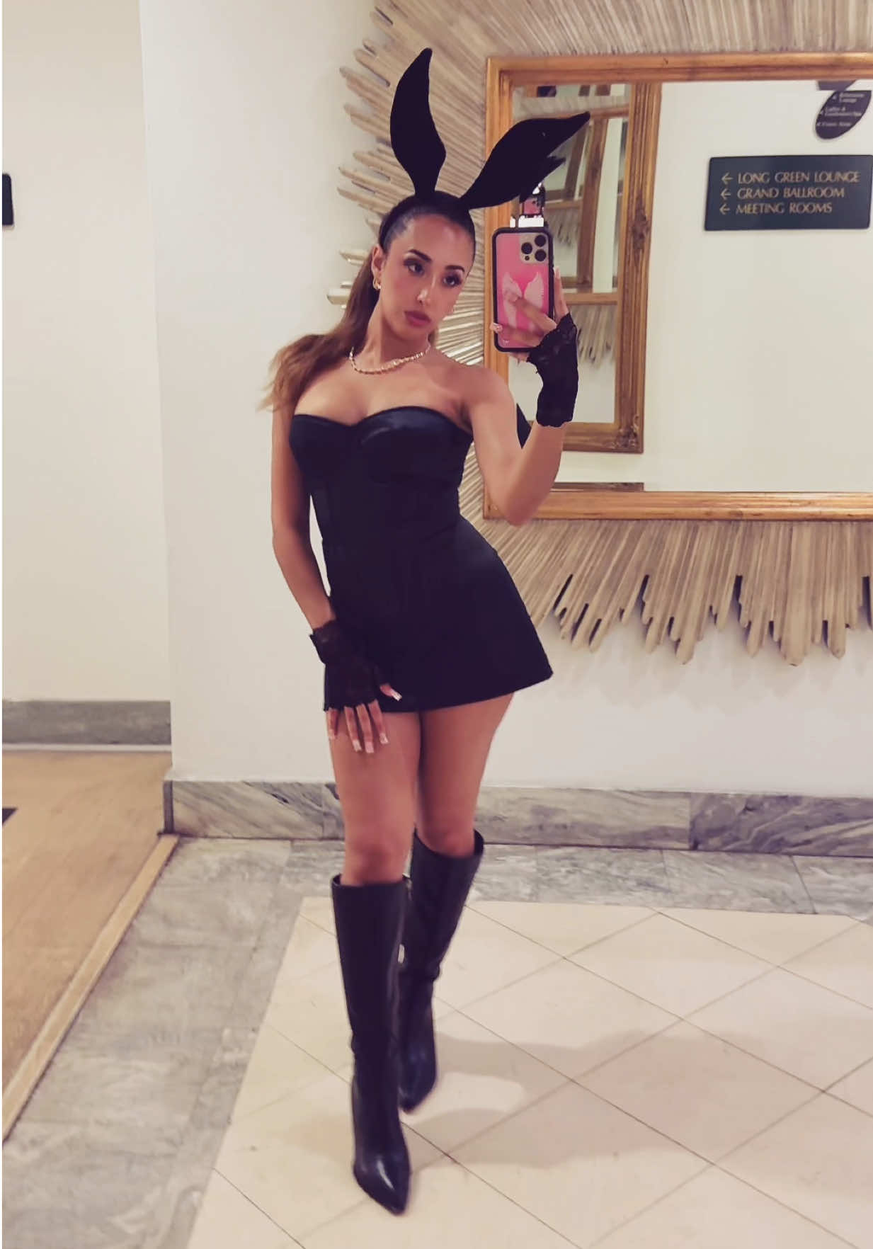 @౨ৎ⋆mina⋆౨ৎ