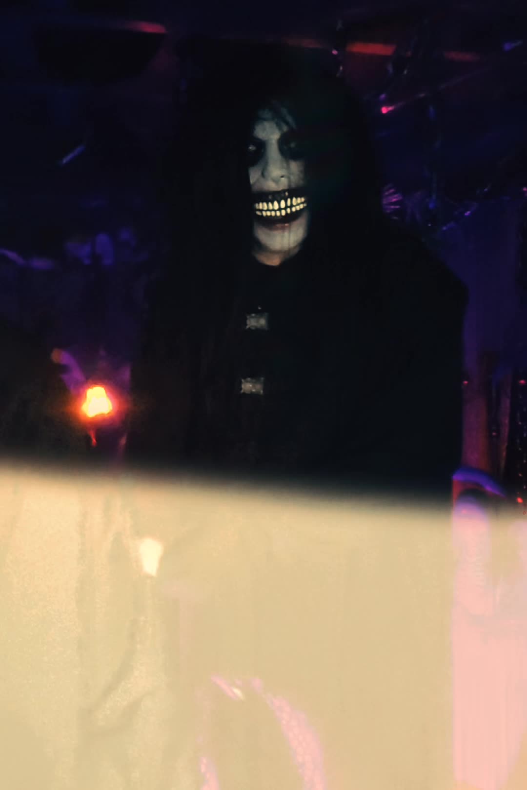 @DarkWonderland