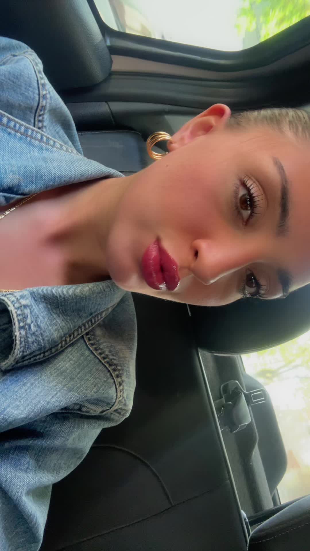 @Niki❤️