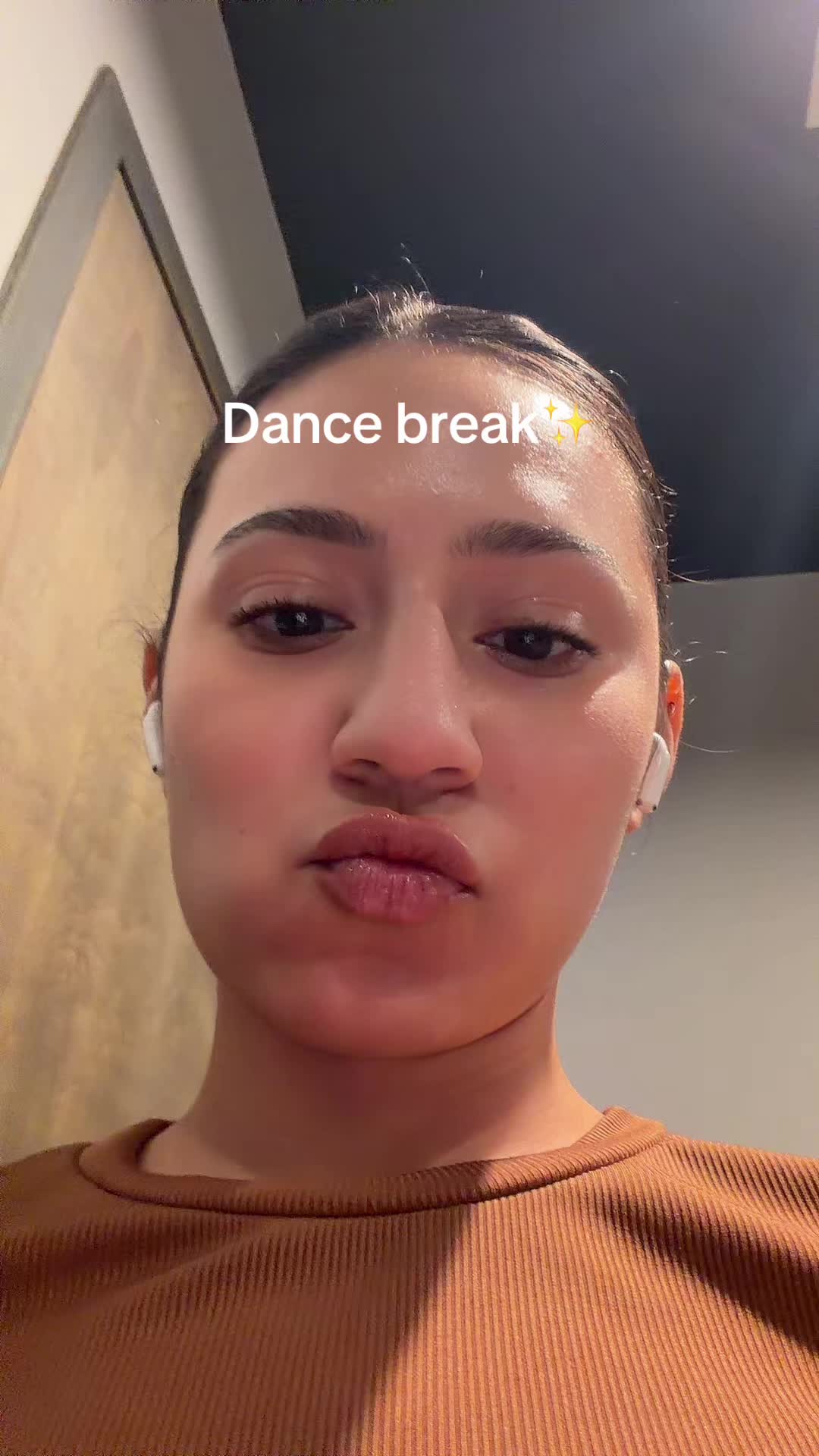 @lillybaabe