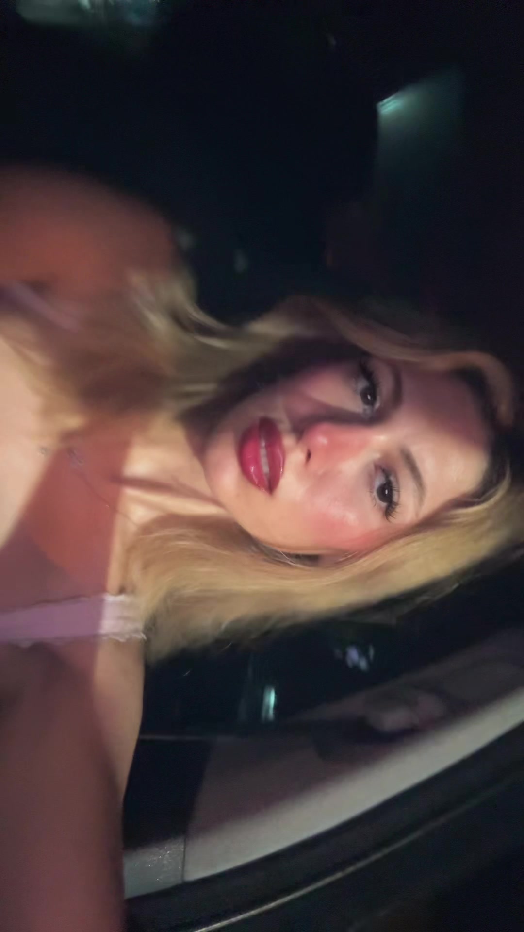 @ezgiakyll