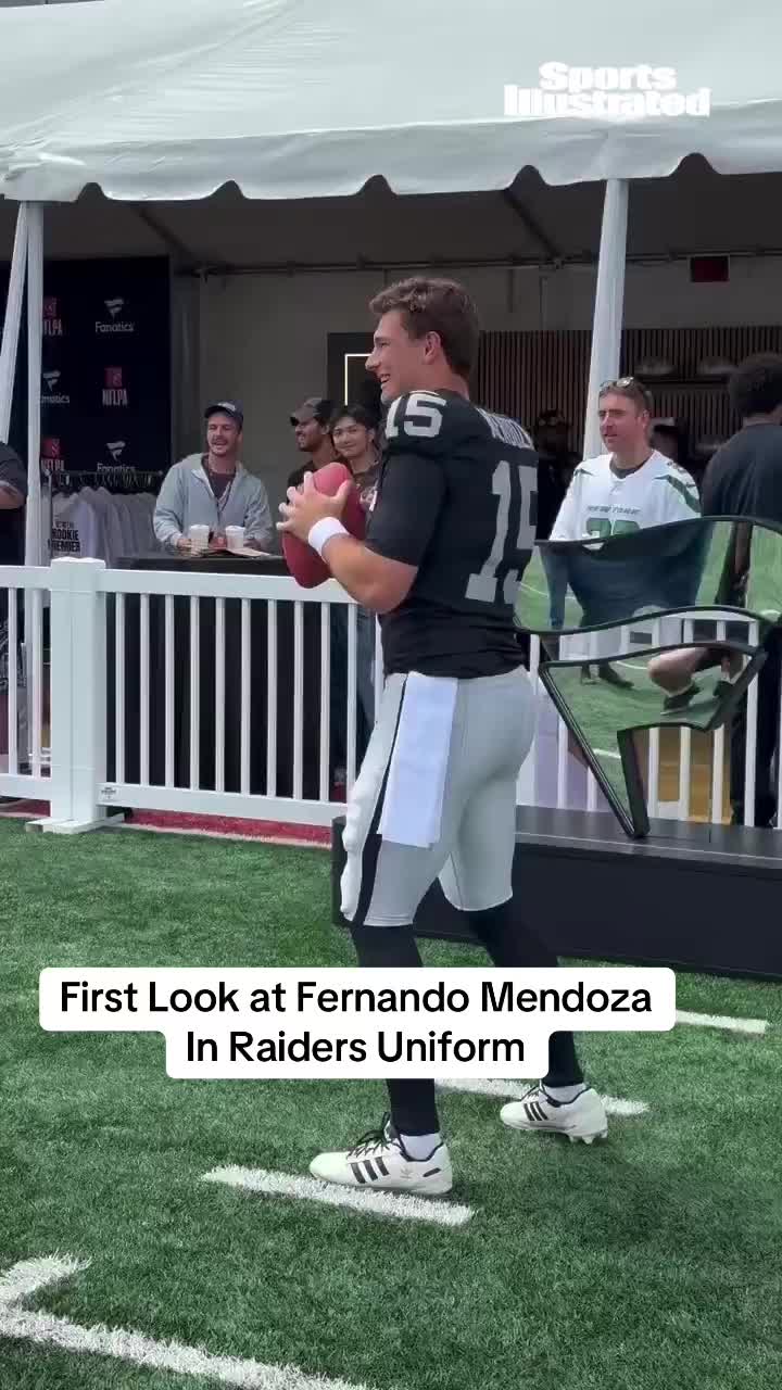 @theScore