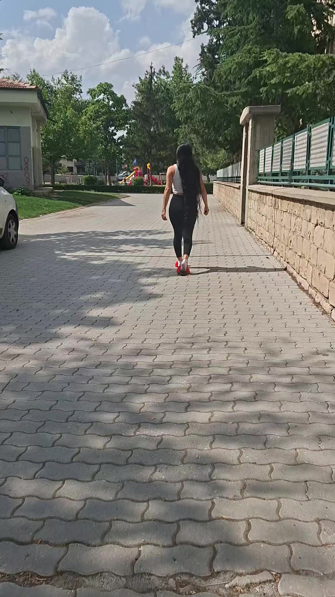 @777
