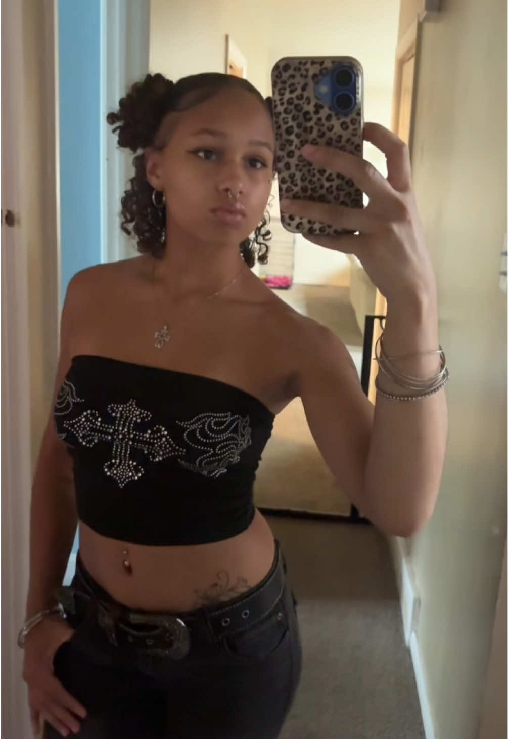 @<3