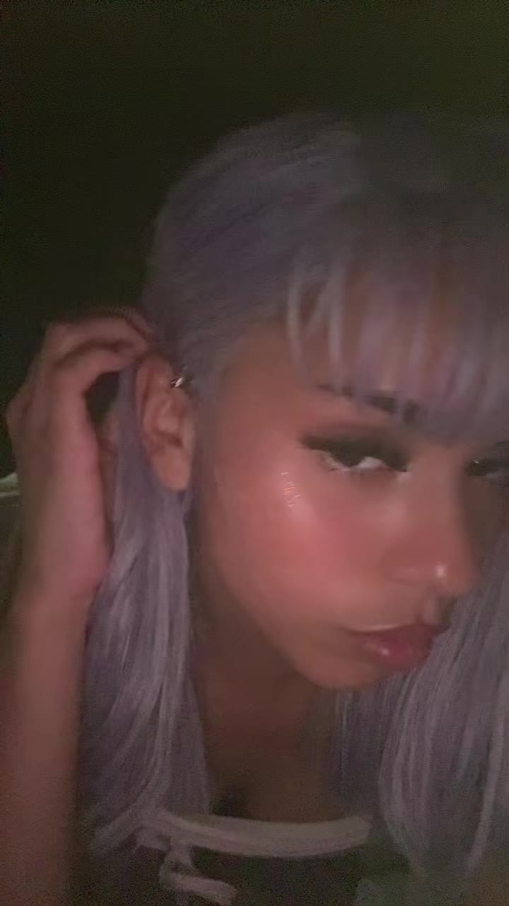 @Dani🌺
