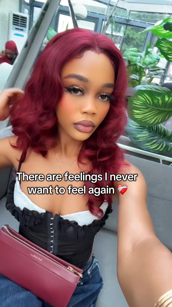 @Favee🦋