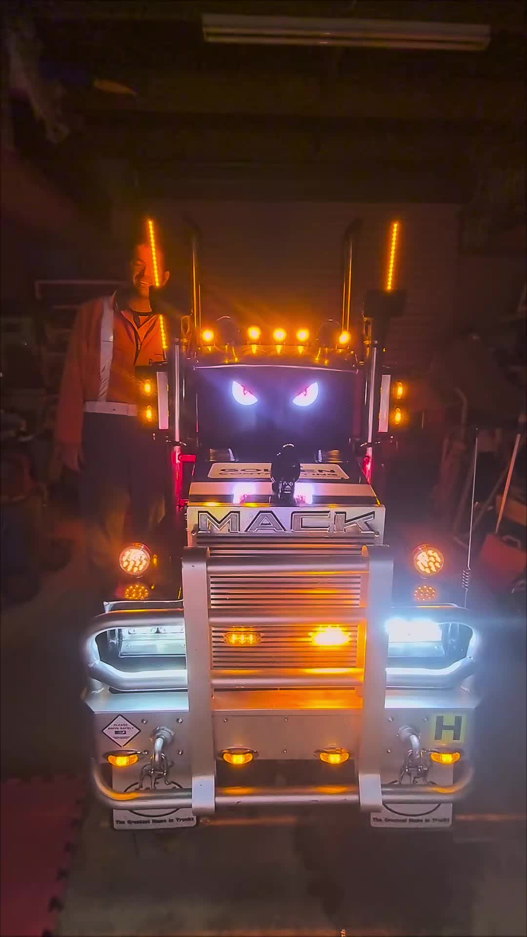 @Minimack & The Lil Rigs