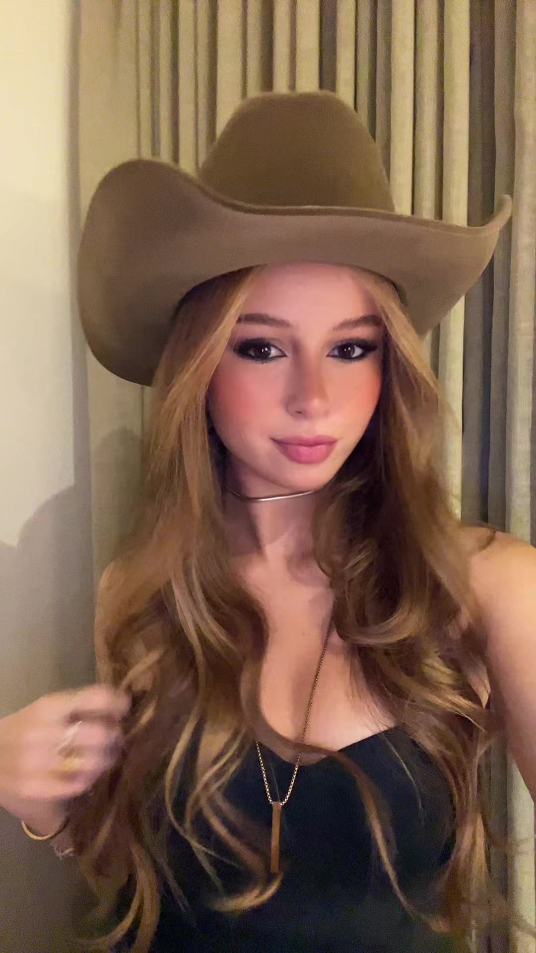 @Laura Zubem