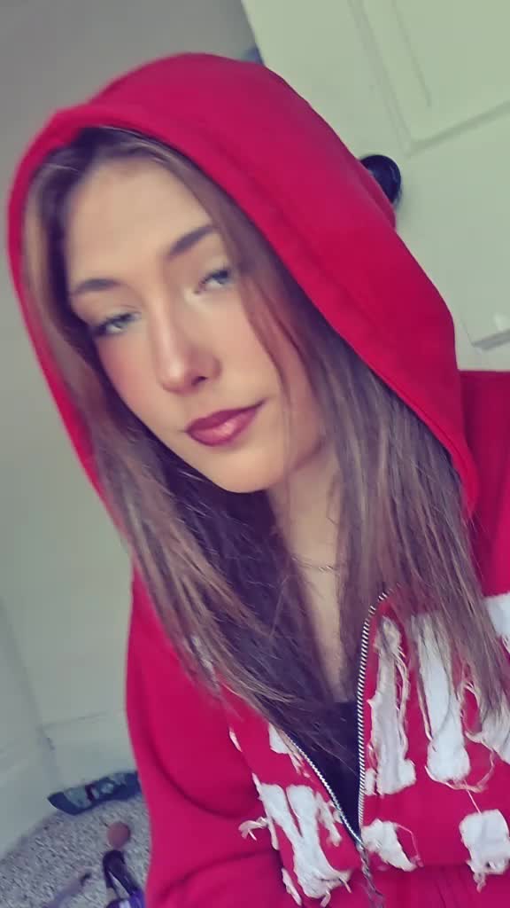 @lolamae