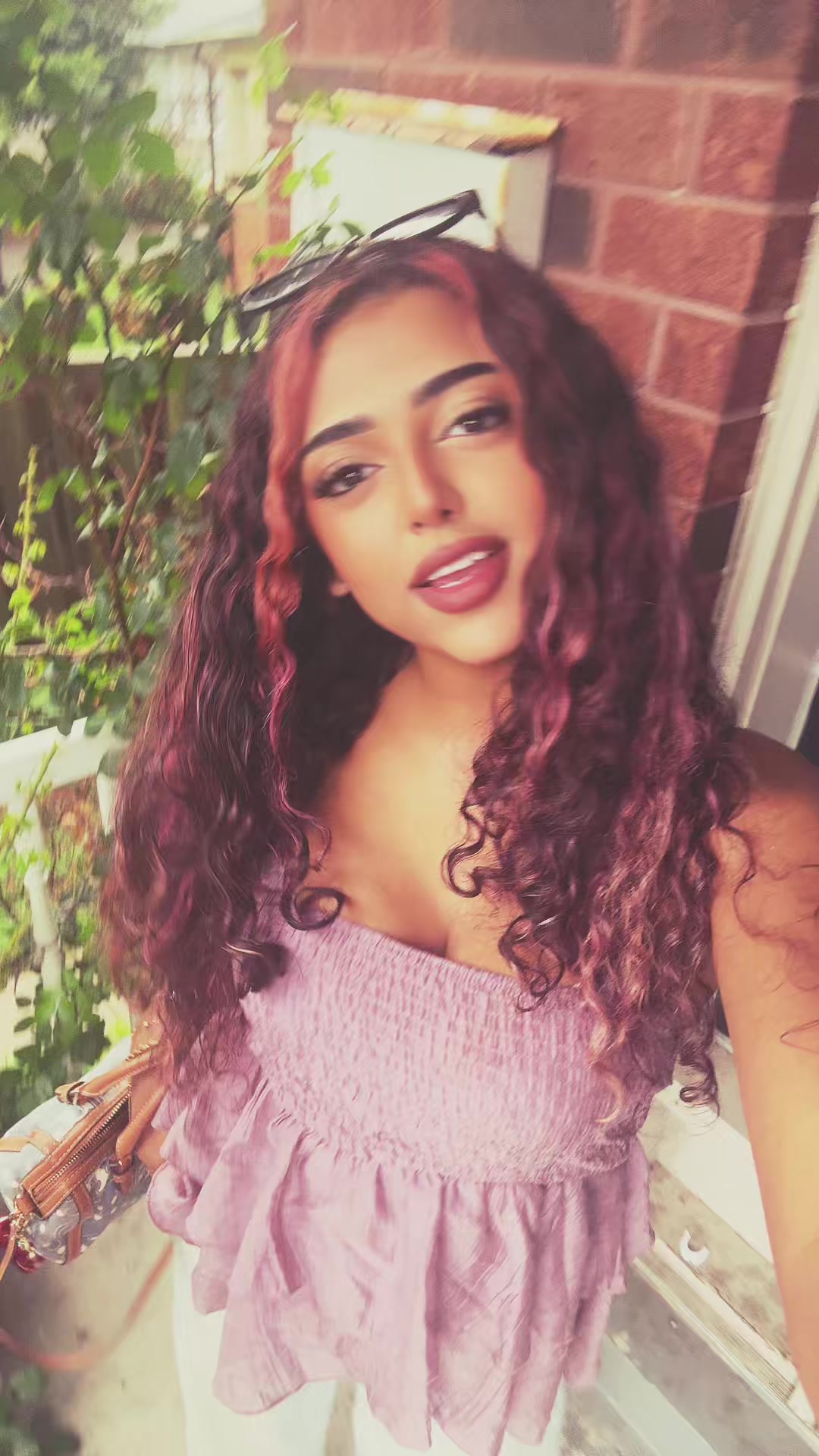 @Loonyvert