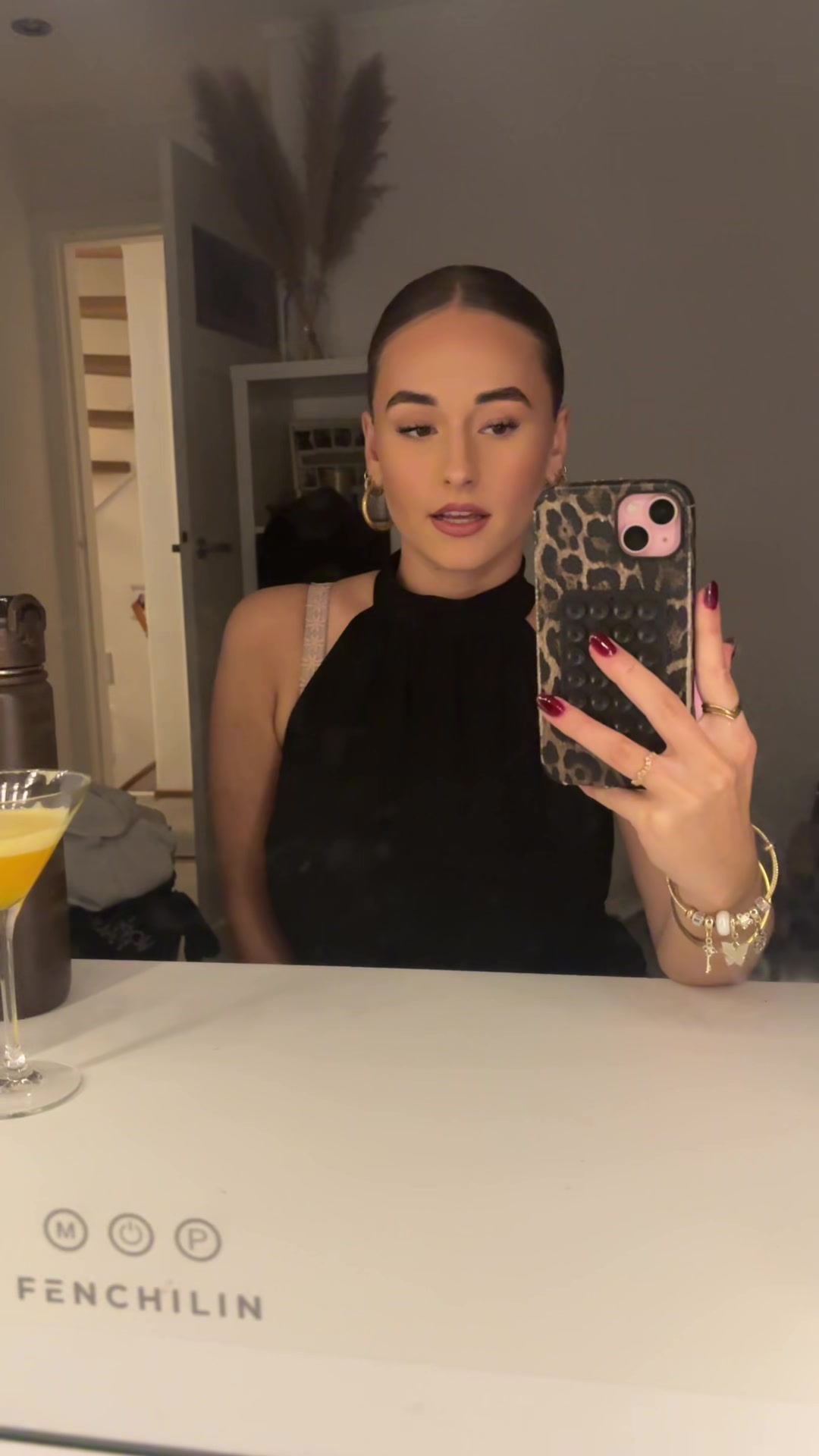 @ℳ𝒶𝒶𝒾𝓀ℯꨄ
