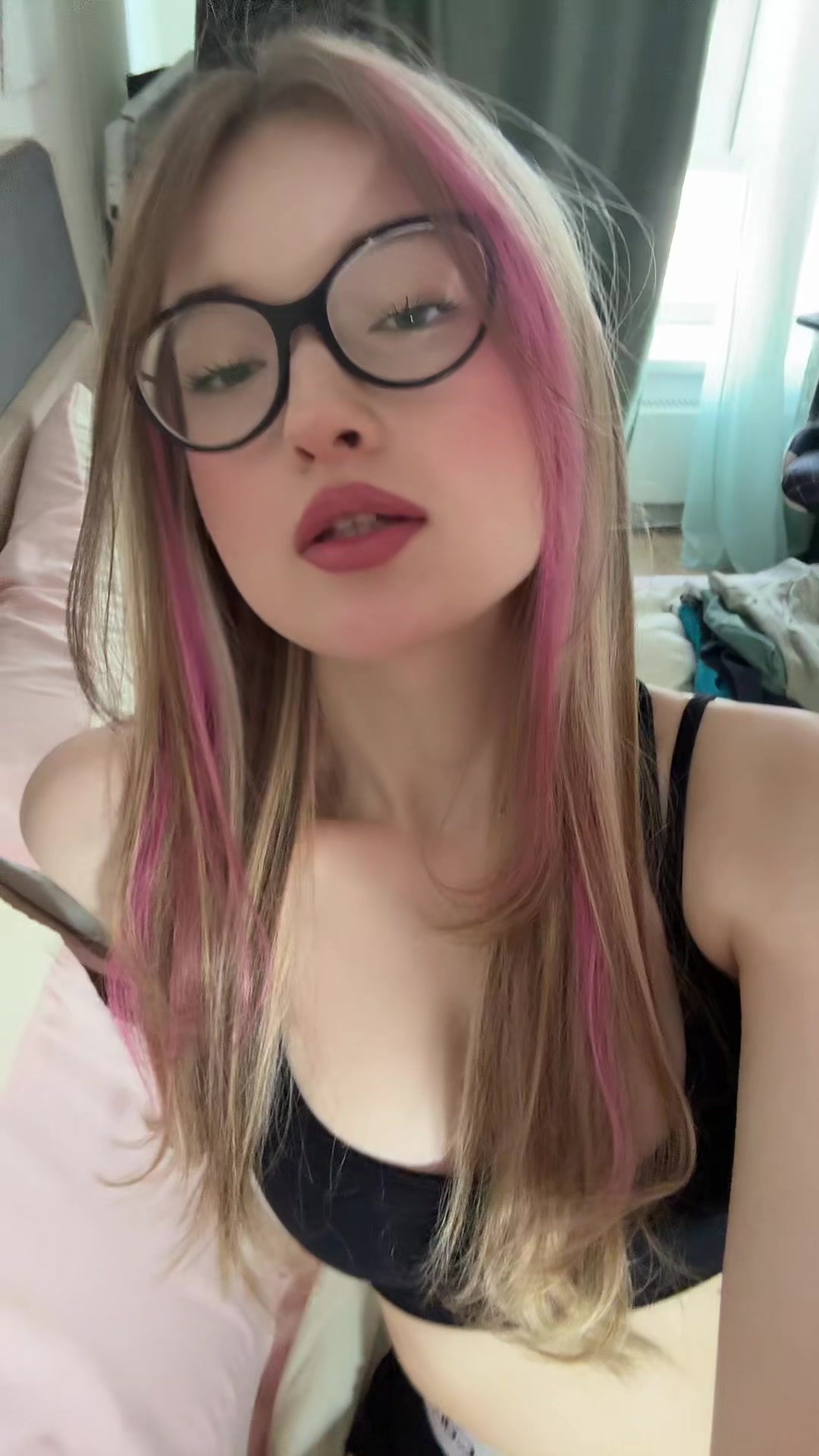 @pplluuxxaa