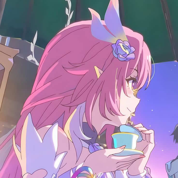 @✦