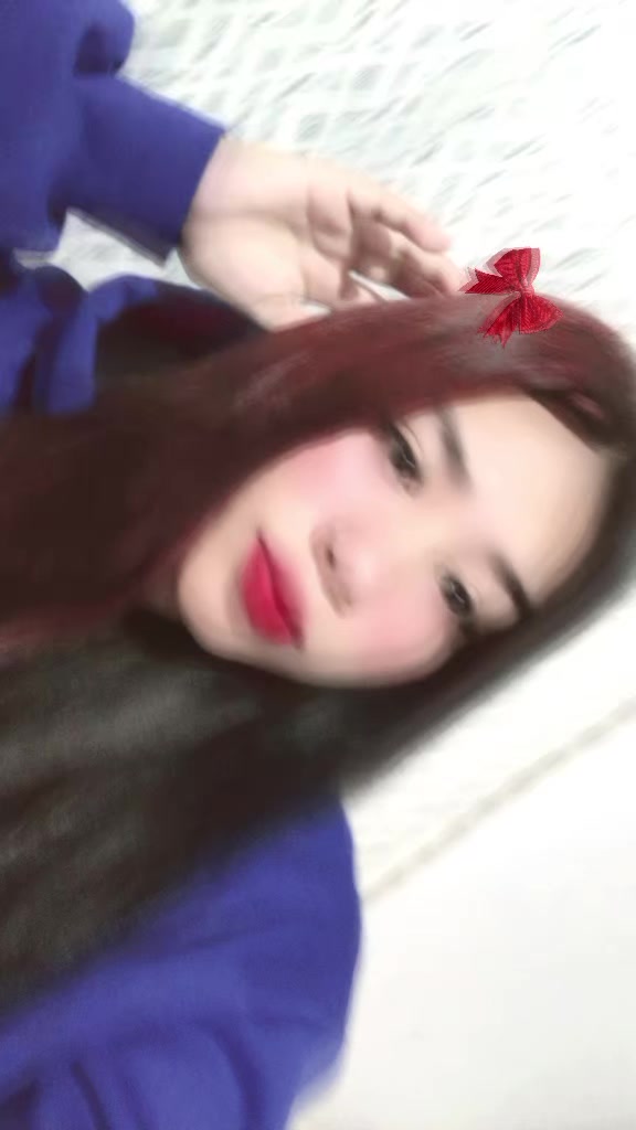 @LORA🌷👸🏻