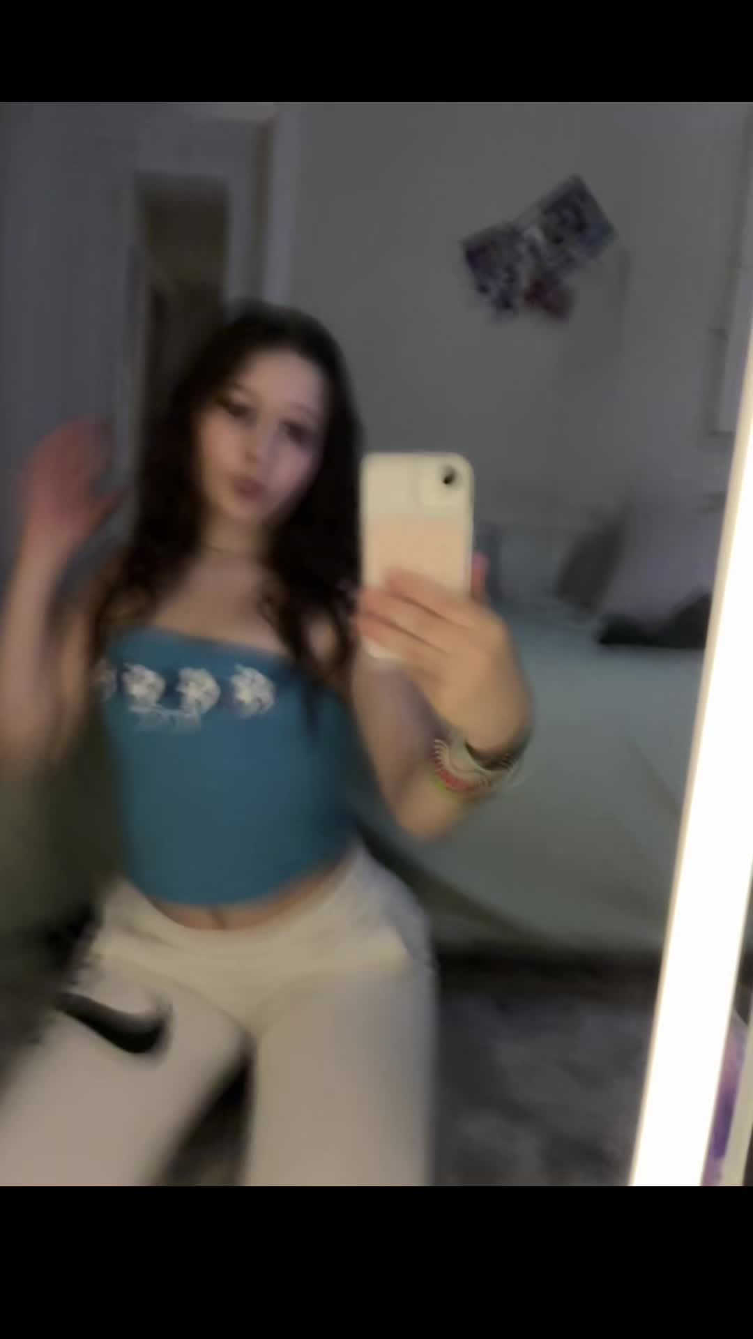 @gi