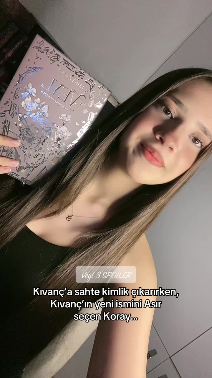 @Sude📚