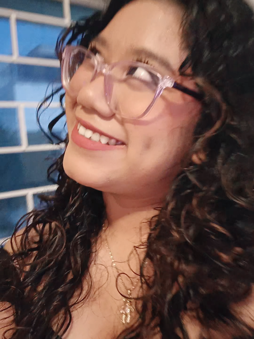 @Noemi Santos🌻
