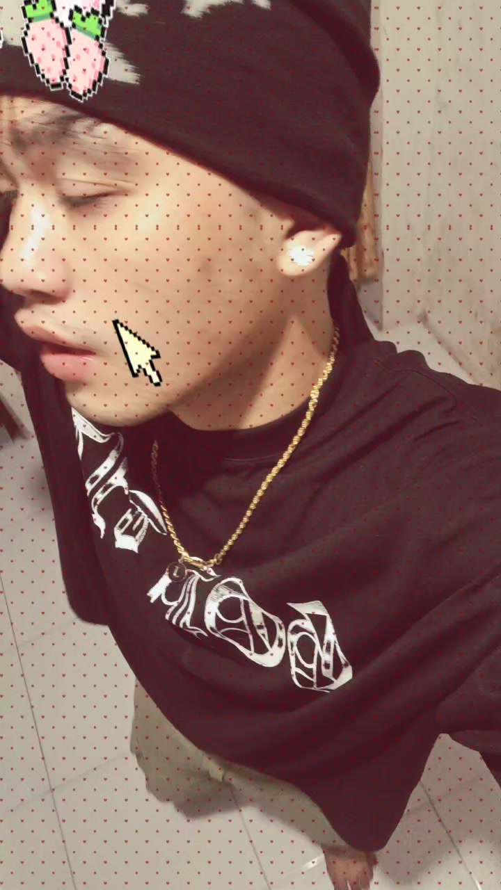 @Grayy👤