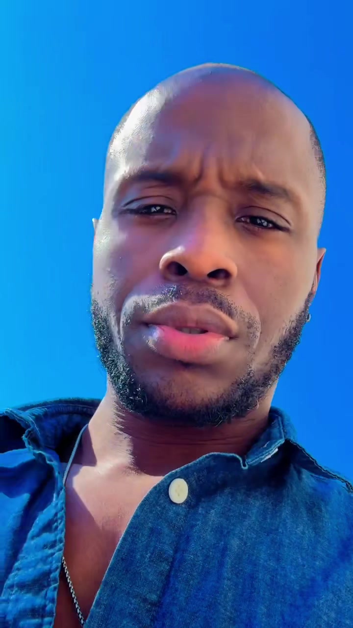 @𝐎𝐫𝐥𝐚𝐧𝐝𝐨 Tu Peux Mettre