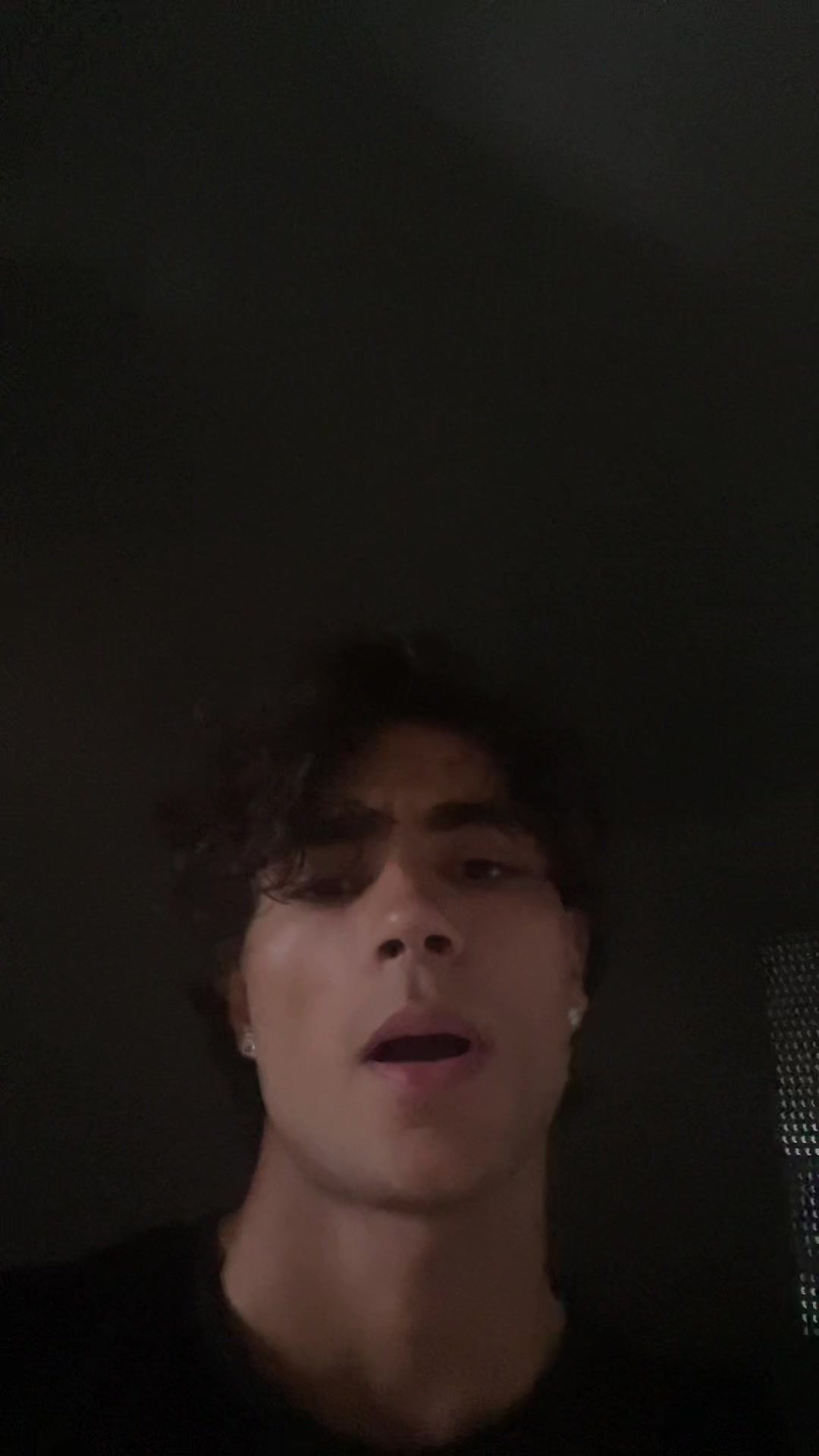 @Roméo