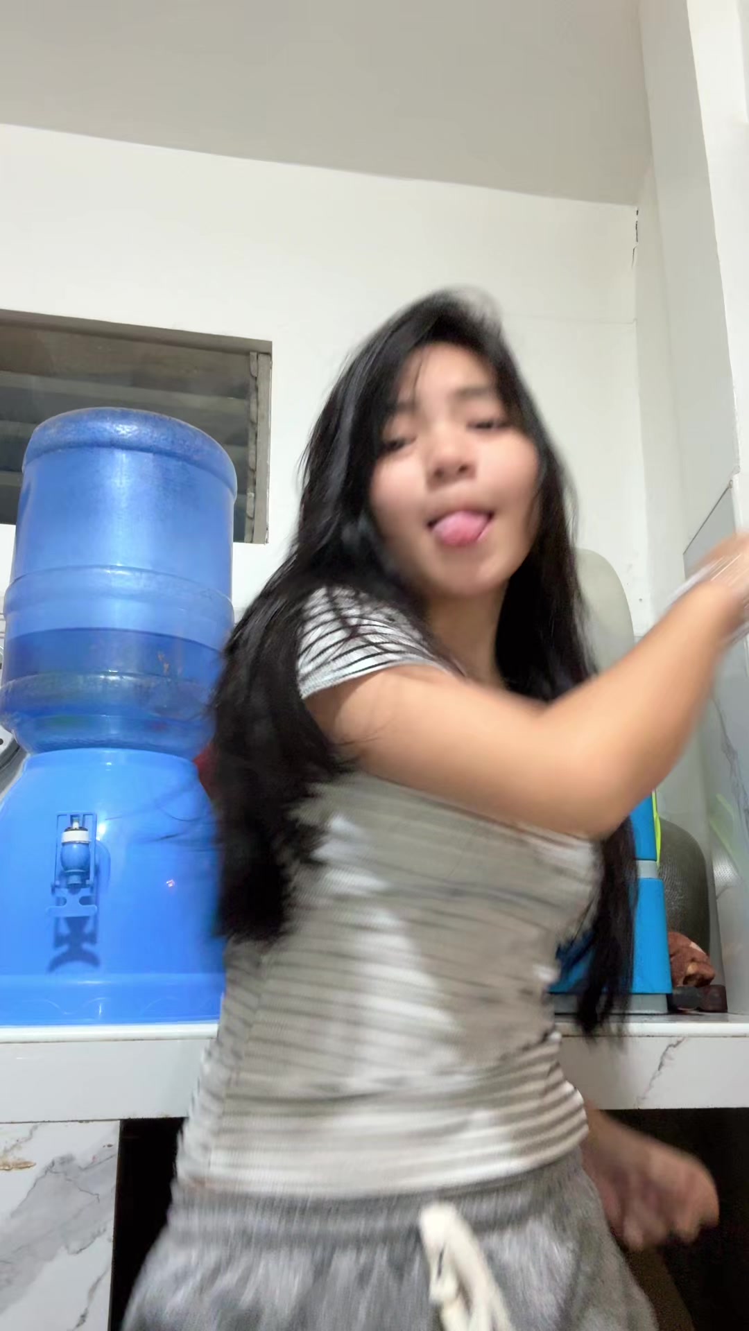@zelynics