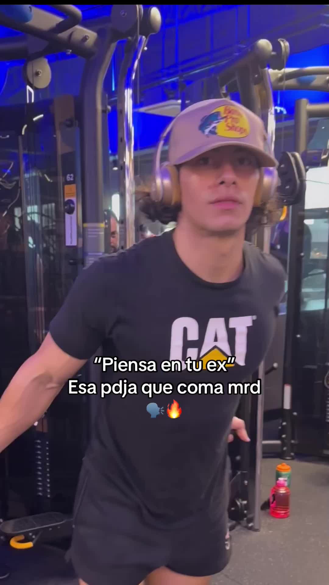 @Christian Adonis🇸🇻