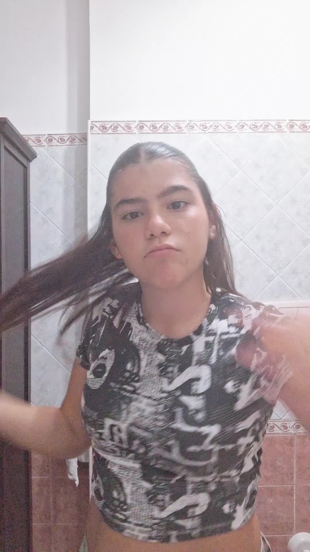 @_niki_014