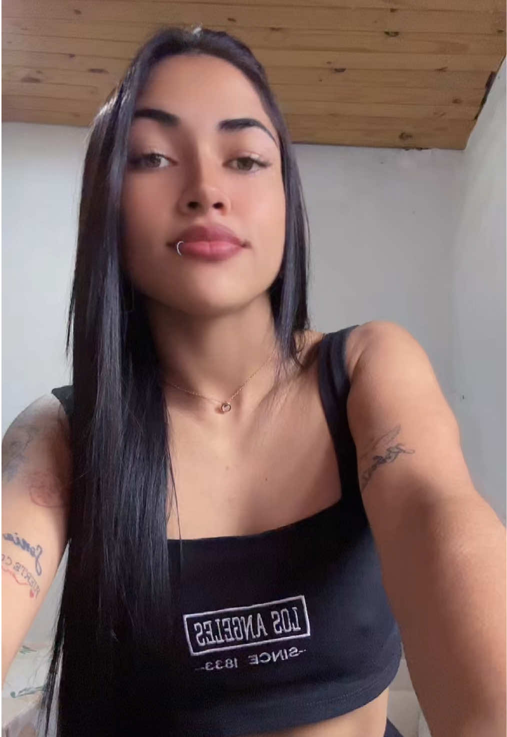 @Melii Fernandezッ