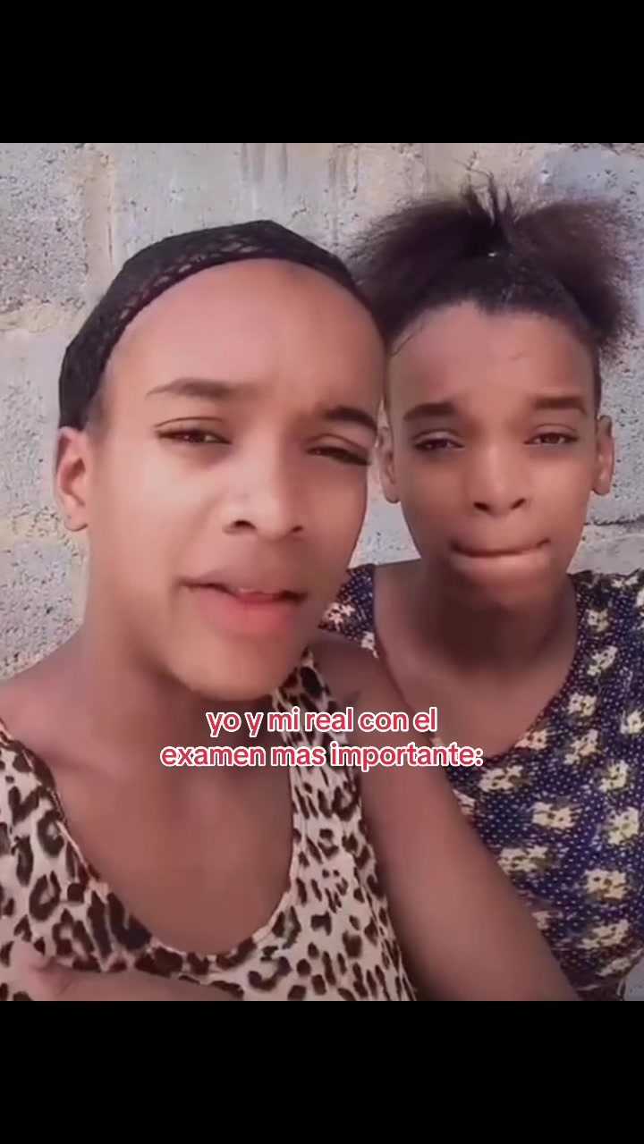 @⃟