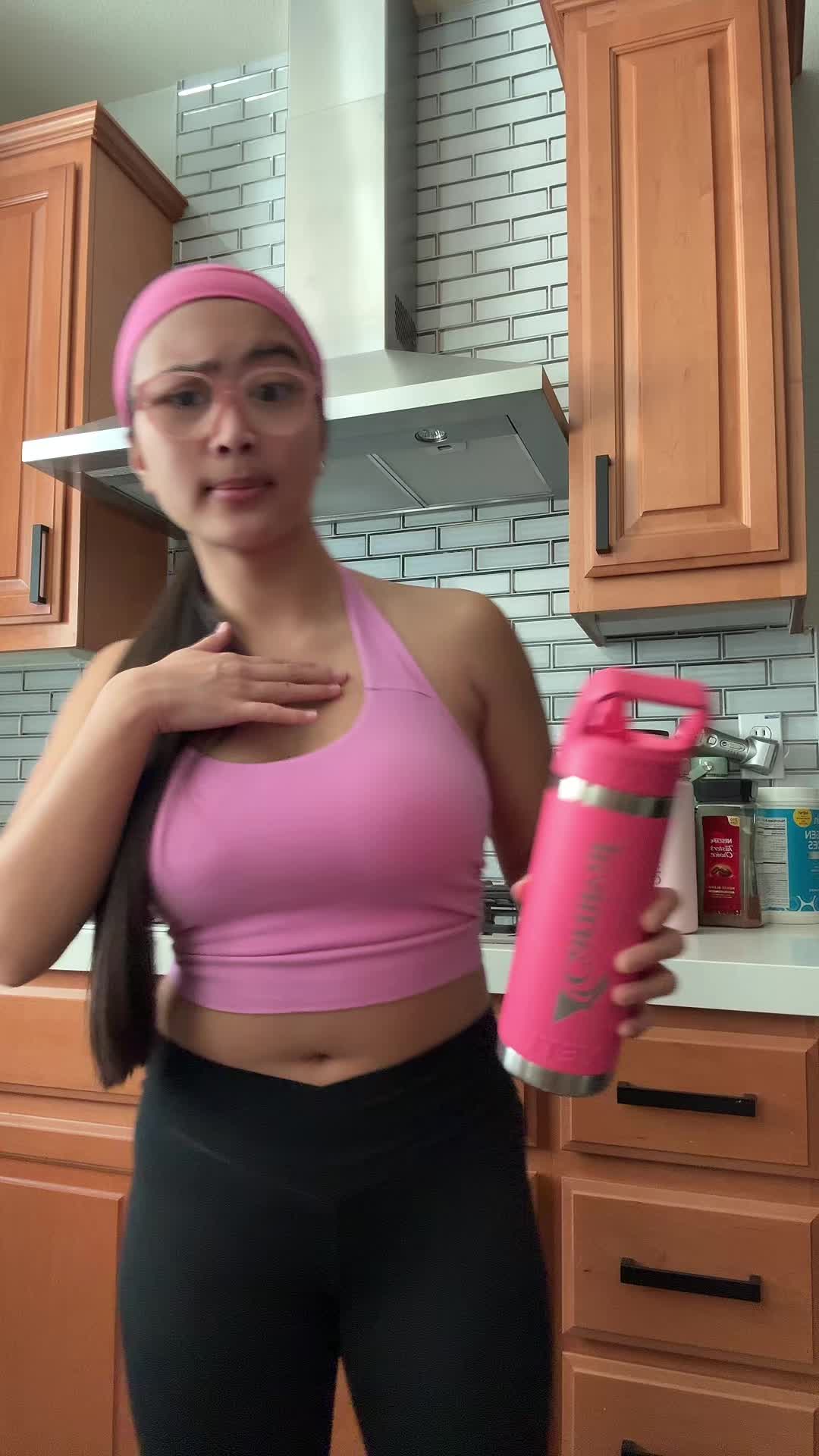 @mikaylabakugo