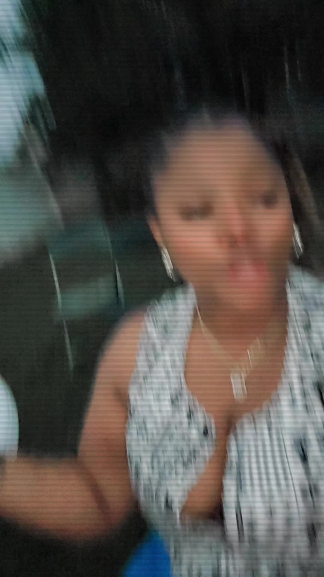 @Lola Bazile