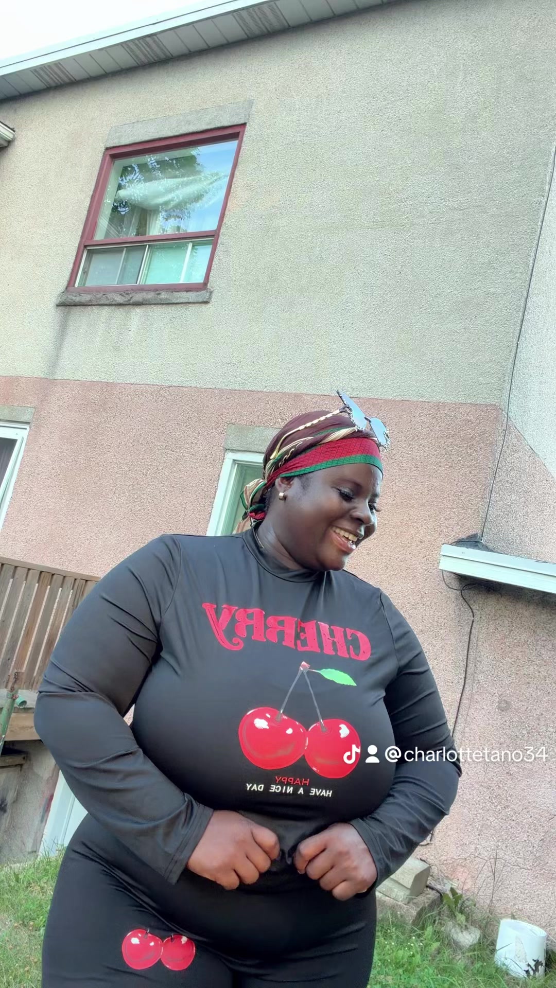 @Charlotte Tano🇨🇮♥️🇬🇭♥️🇨🇦