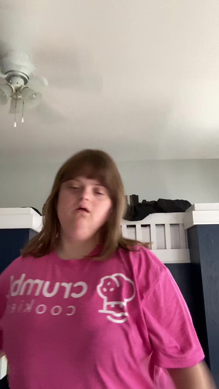 @hollywoodhailey