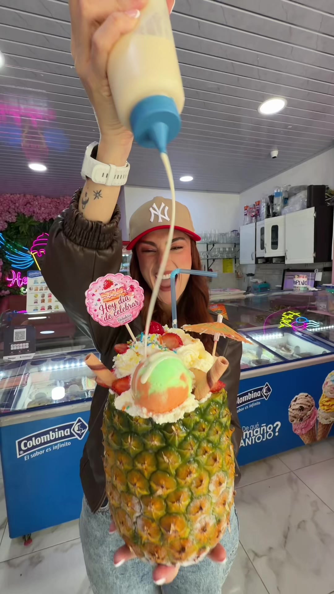 @LolaCarolaFood