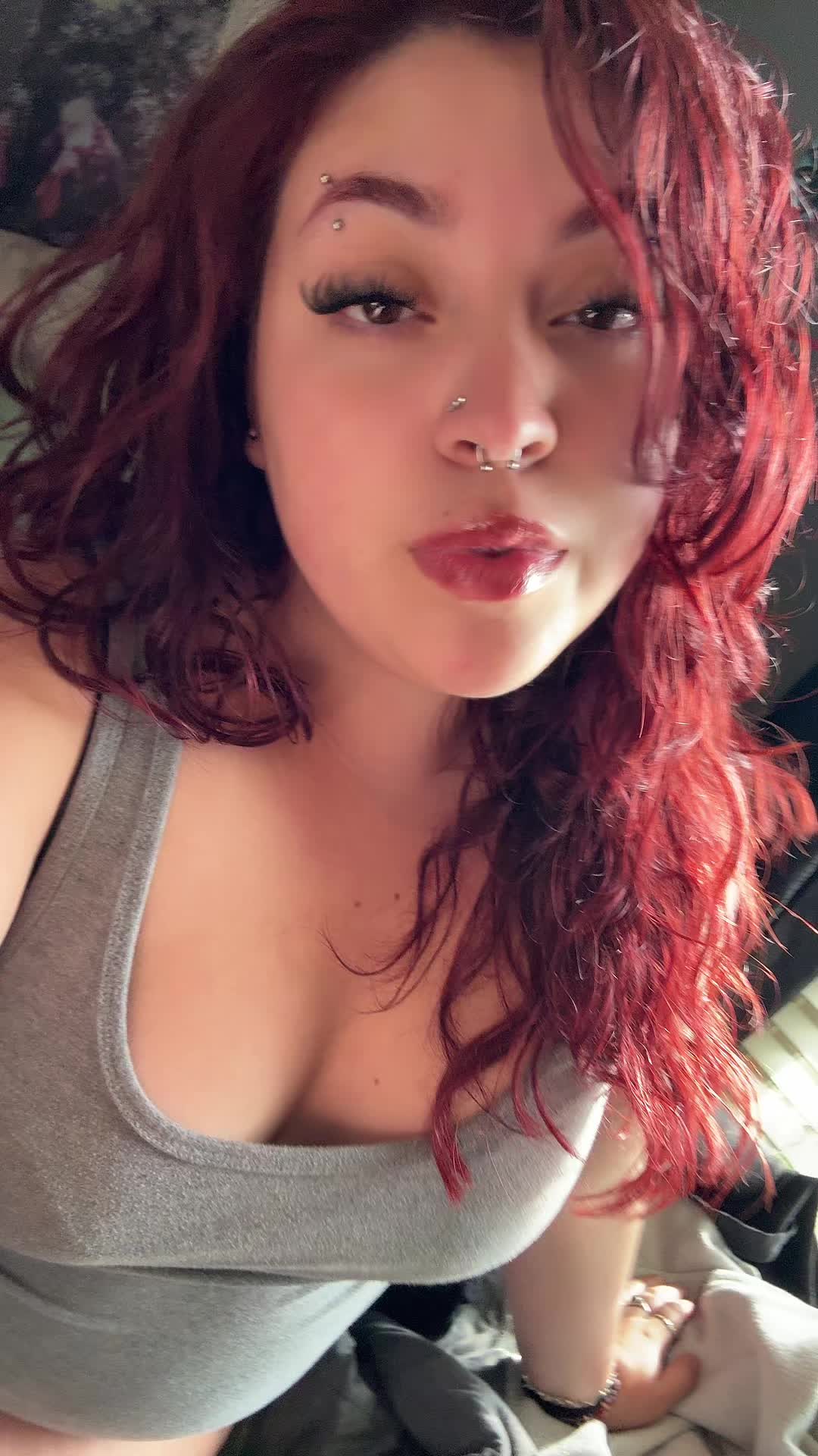 @angelinaa 🍒
