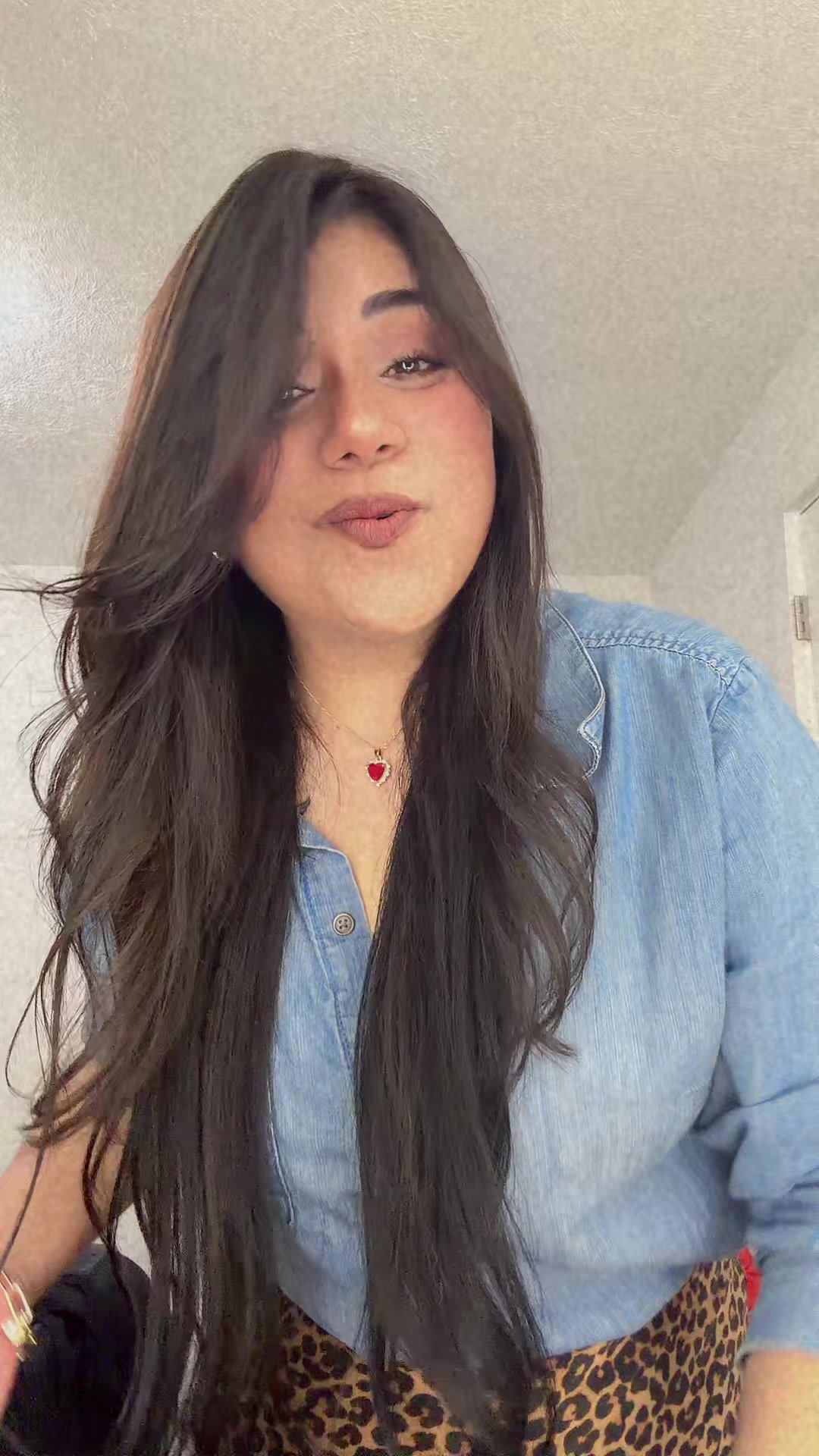@jarelyflores27