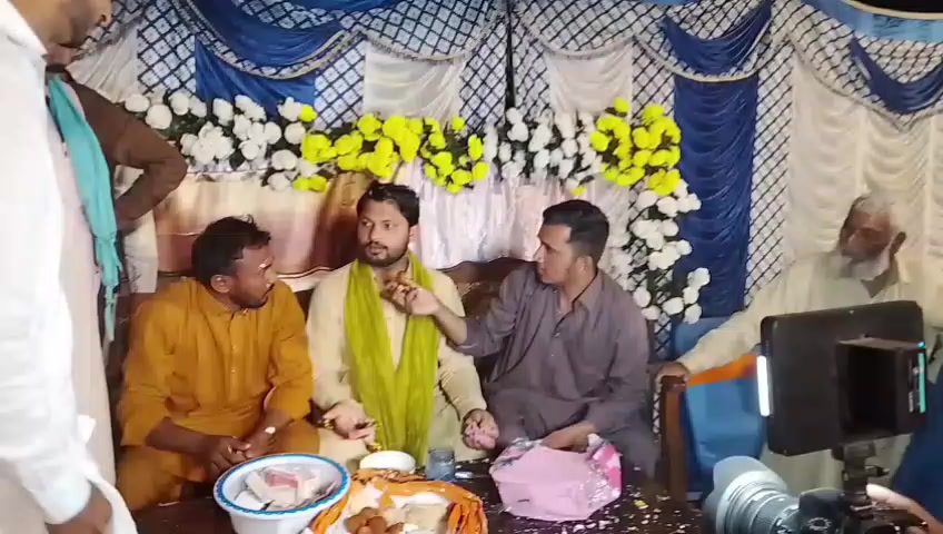 @it's Amir