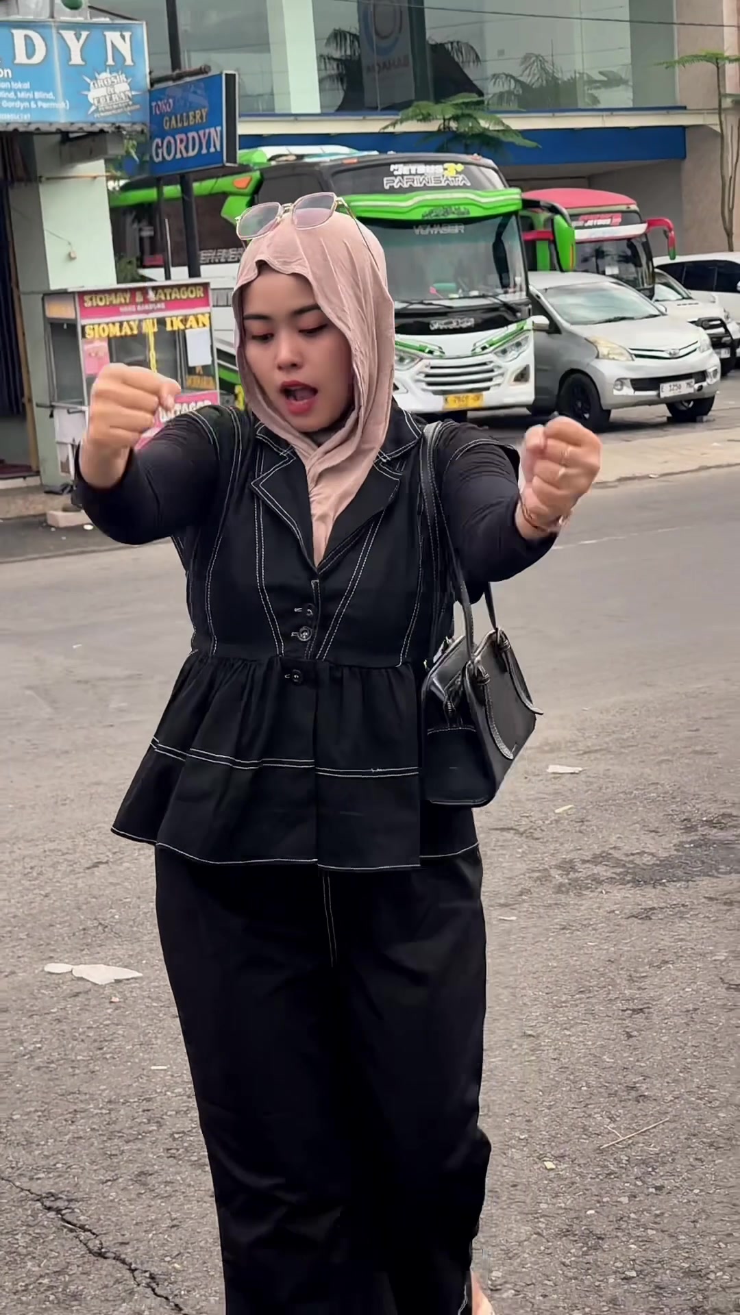 @Siti aslihah🔥