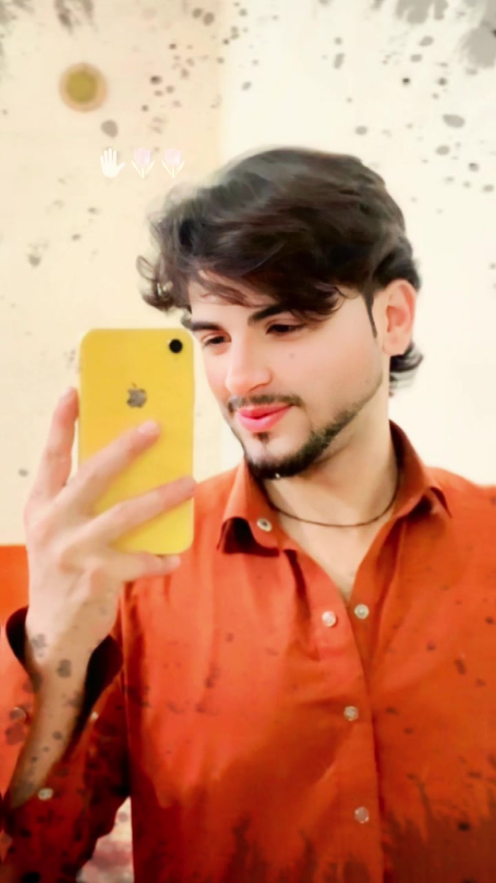 @🖤🥹 KaلEeM_ ᴀɢʜᴀ
