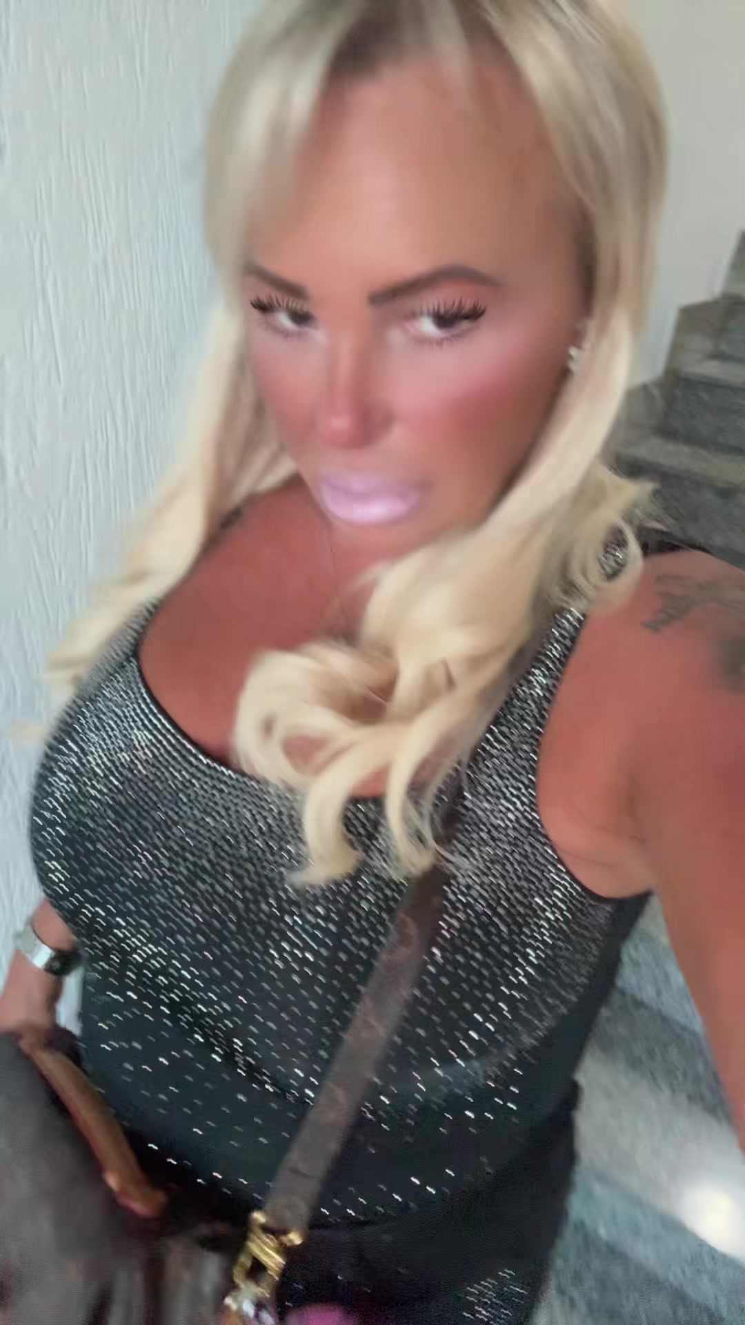 @Angela