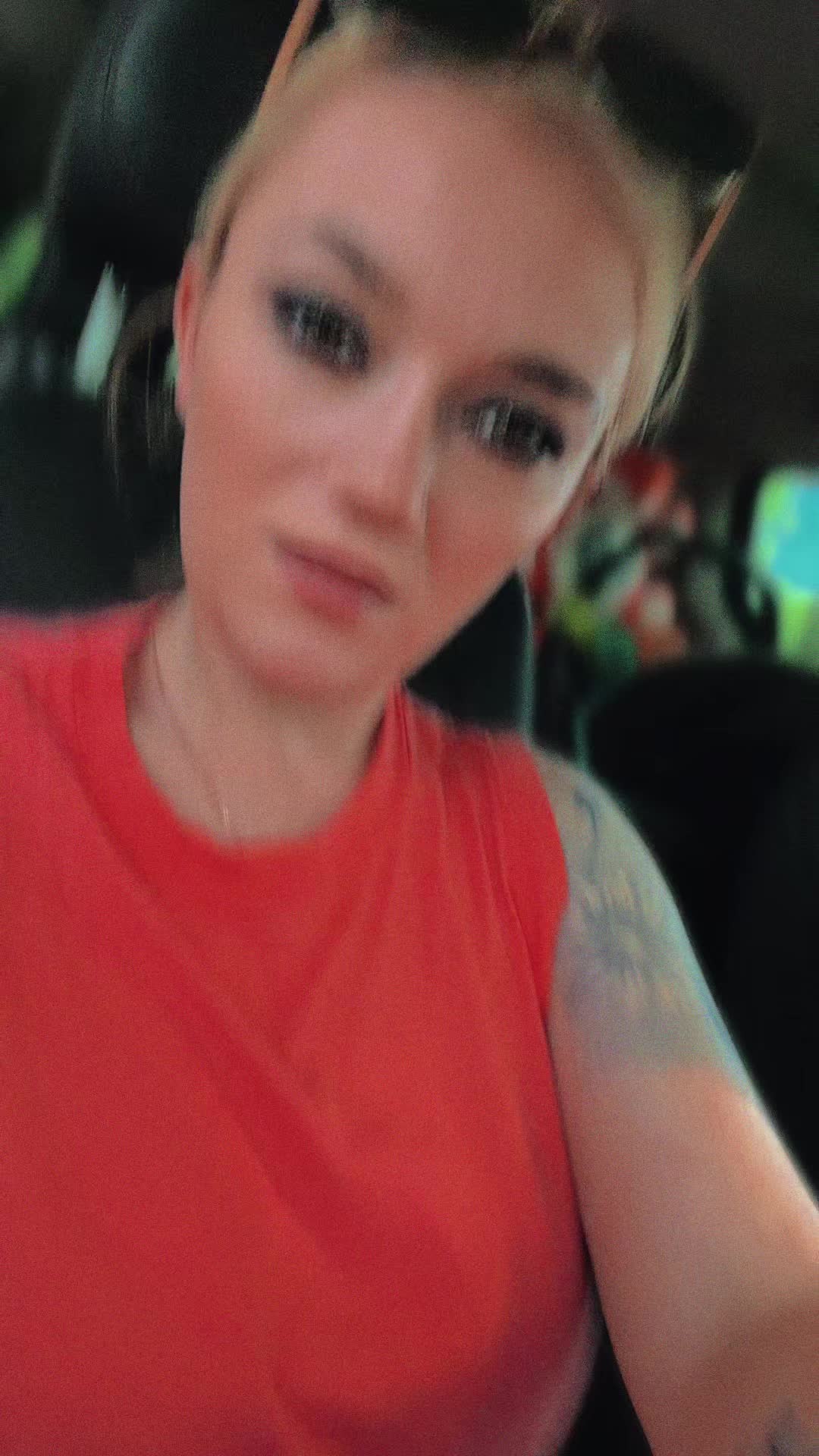 @Halee