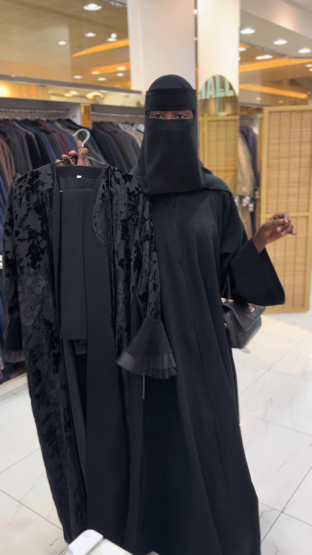 @زمرده دنيا واخره