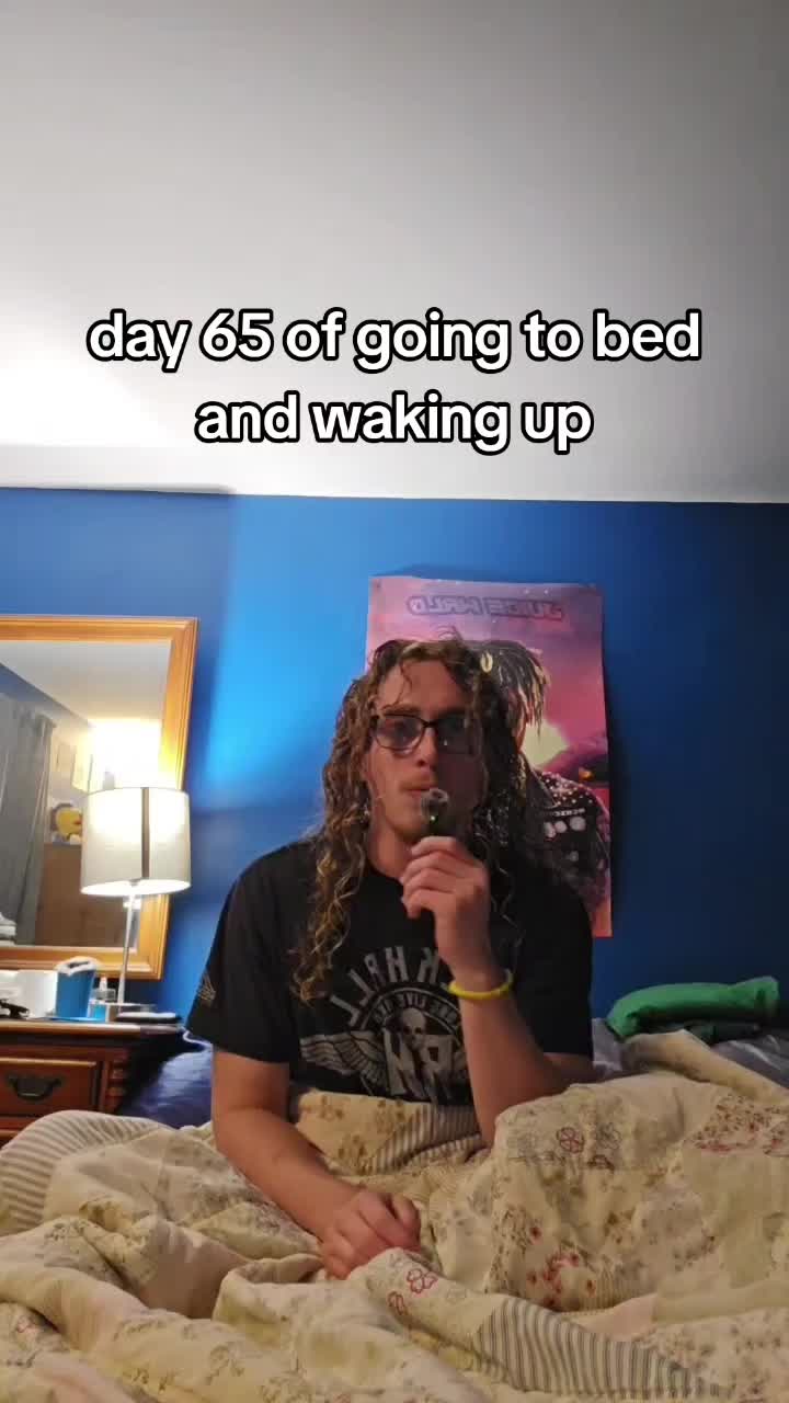 @GoldieGl0cks