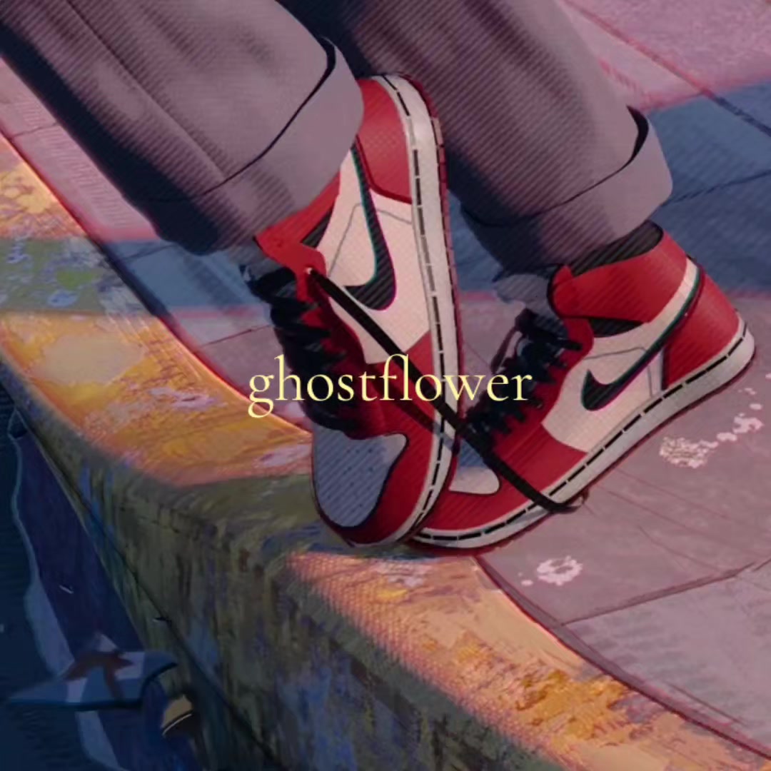 @𝓔  ♡