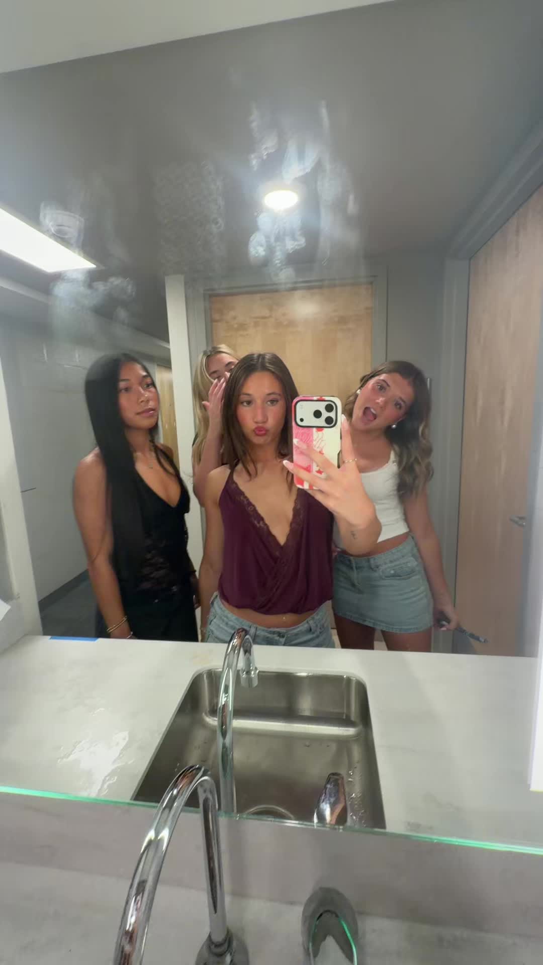 @Gianna
