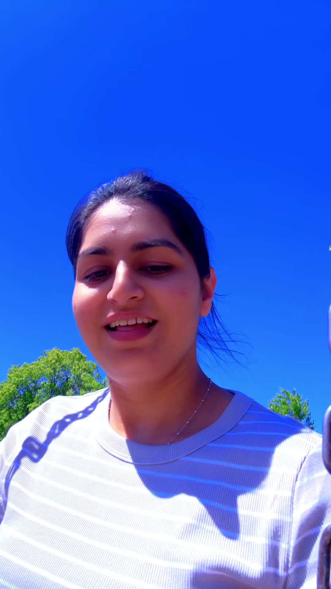 @Madhuchoudhary💫