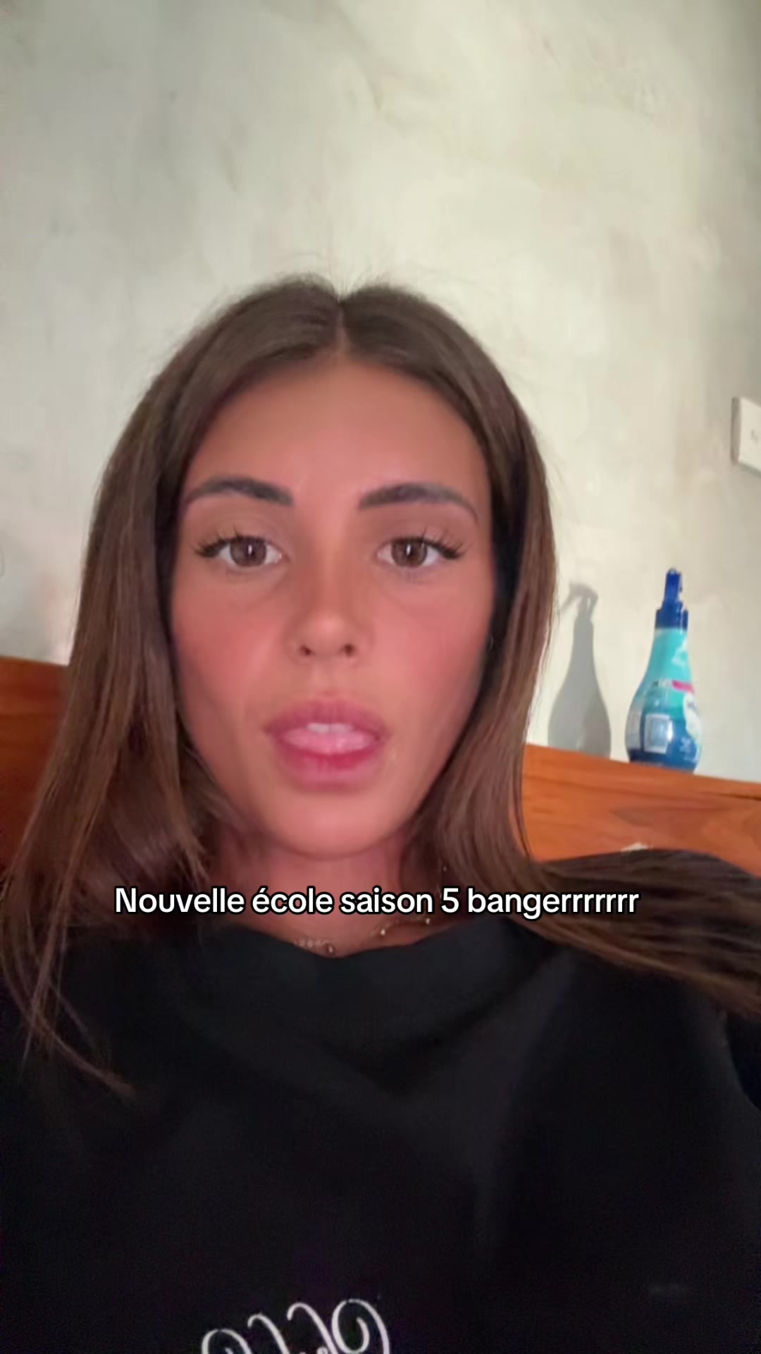 @Emi.
