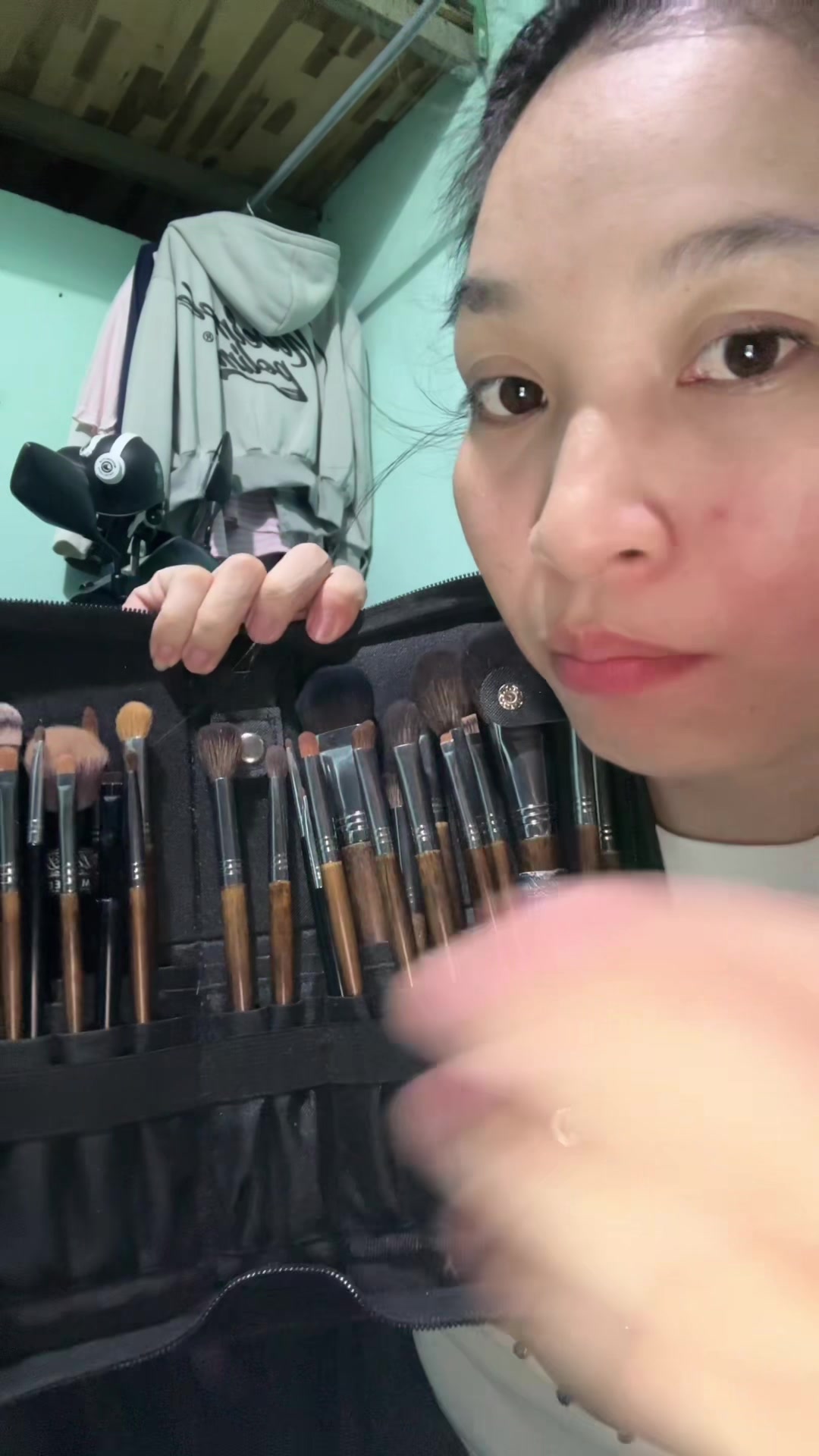 @Cô Bé makeup xây kênh 👩🏻💻